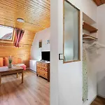 Apartmenthaus Sila * 바인슈타트