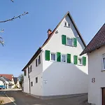 Apartmenthaus Sila * 바인슈타트