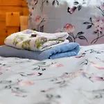 Apartmenthaus Sila 펜션 바인슈타트