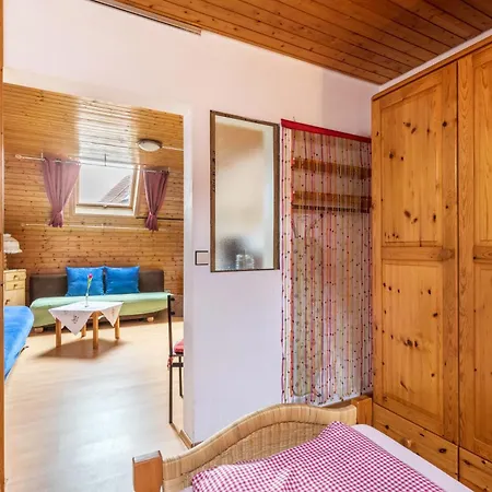 Apartmenthaus Sila בית נופש