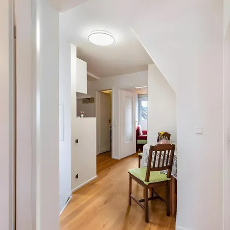 Apartmenthaus Sila * 바인슈타트