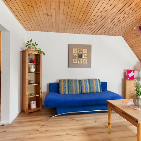 Apartmenthaus Sila 바인슈타트