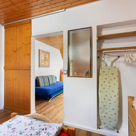 Apartmenthaus Sila * 바인슈타트