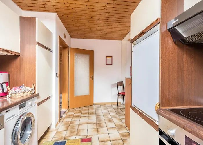 בית נופש Apartmenthaus Sila *