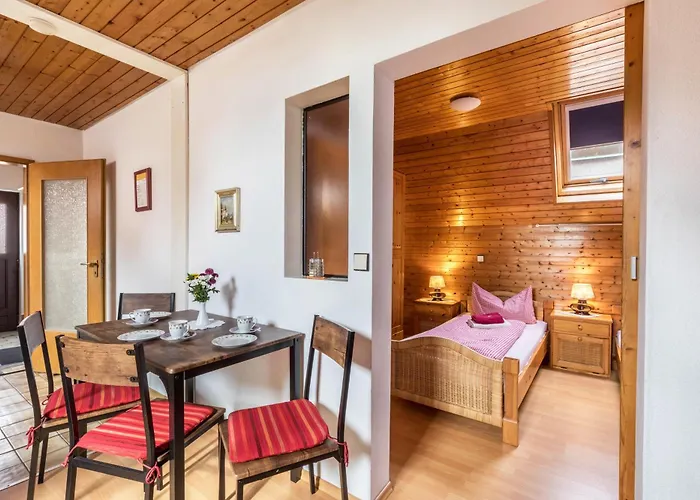 בית נופש Apartmenthaus Sila